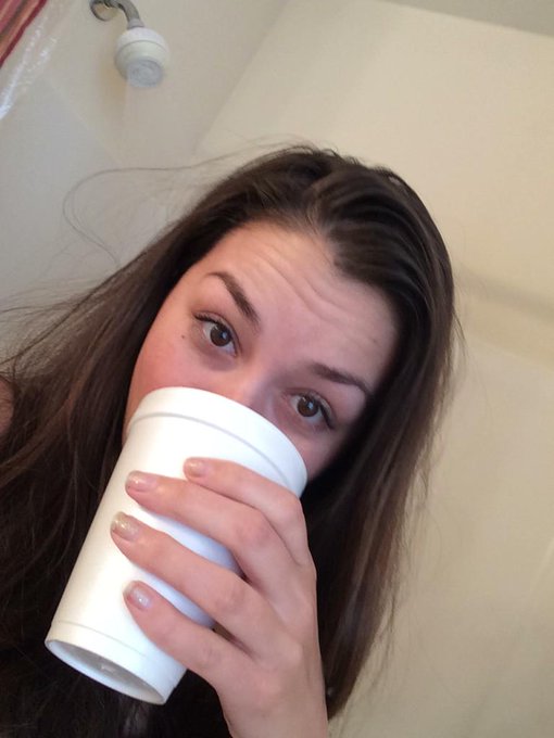 Shower and coffee time!!!! Mmmmm http://t.co/5bU2SoS8e4<a href="/tag/chicago"class="tags"><span>#chicago</span></a>