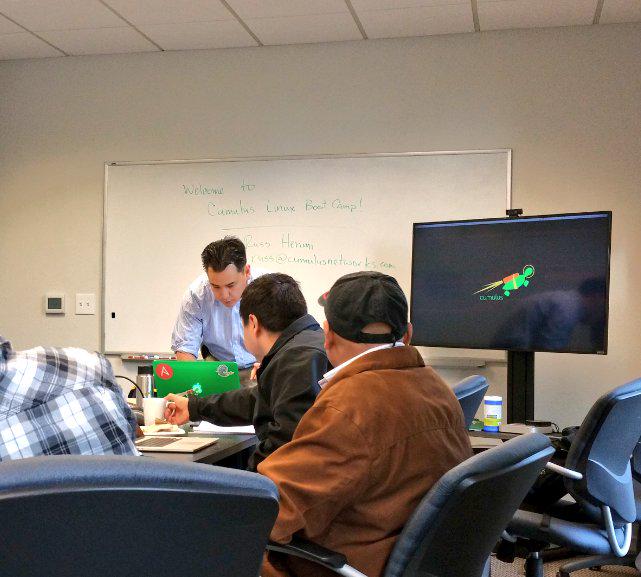 dsmarsh's tweet image. @rhenmi bringing people to the #CumulusLinux revolution!