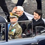 RT @RenziCheFaCose: Che figata la macchina del nonno #MatteoRenzi #chefacose [ via @nonleggerlo ] #Mattarella #Renzi http://t.co/2lgaxp11U3