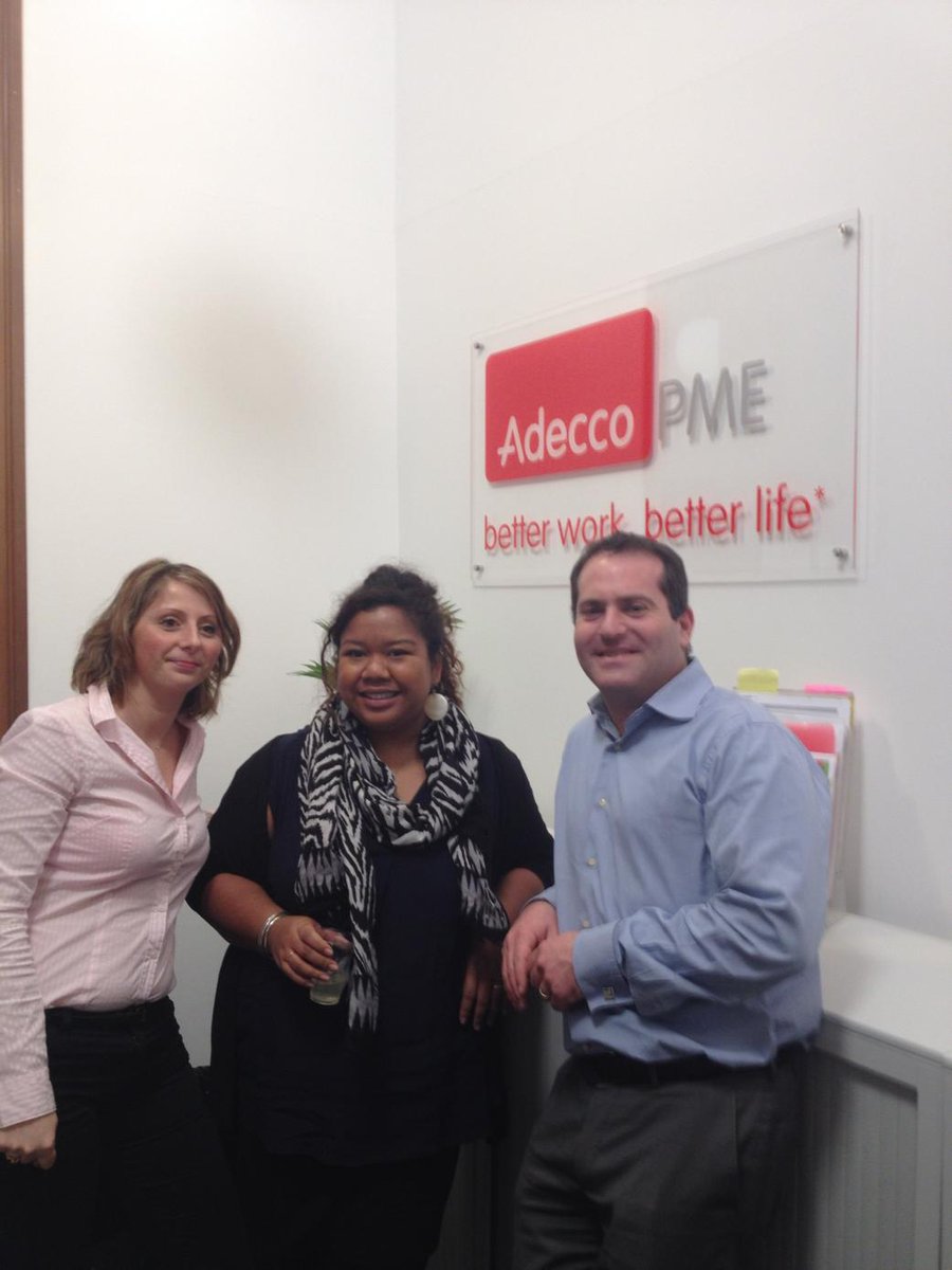 geraldinefili's tweet photo. #adeccopme Grenoble inauguration #equipede salestiger au top de l excellence @AdeccoPme_Gre http://t.co/g72nhzqXcG