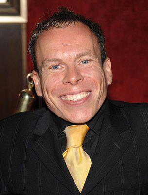 Join us in wishing actor and fan favorite, Warwick Davis, a Happy Birthday today!  