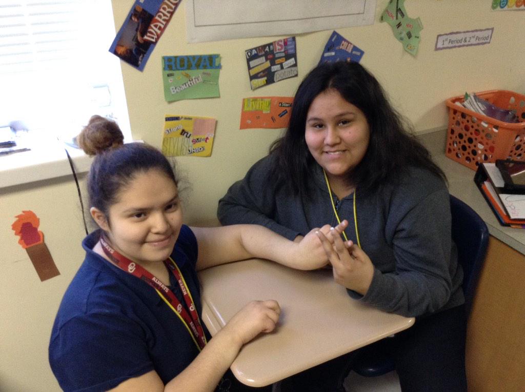 OlvedaYesenia's tweet image. #MakeItHappy @iTeach_funstuff @CocaCola