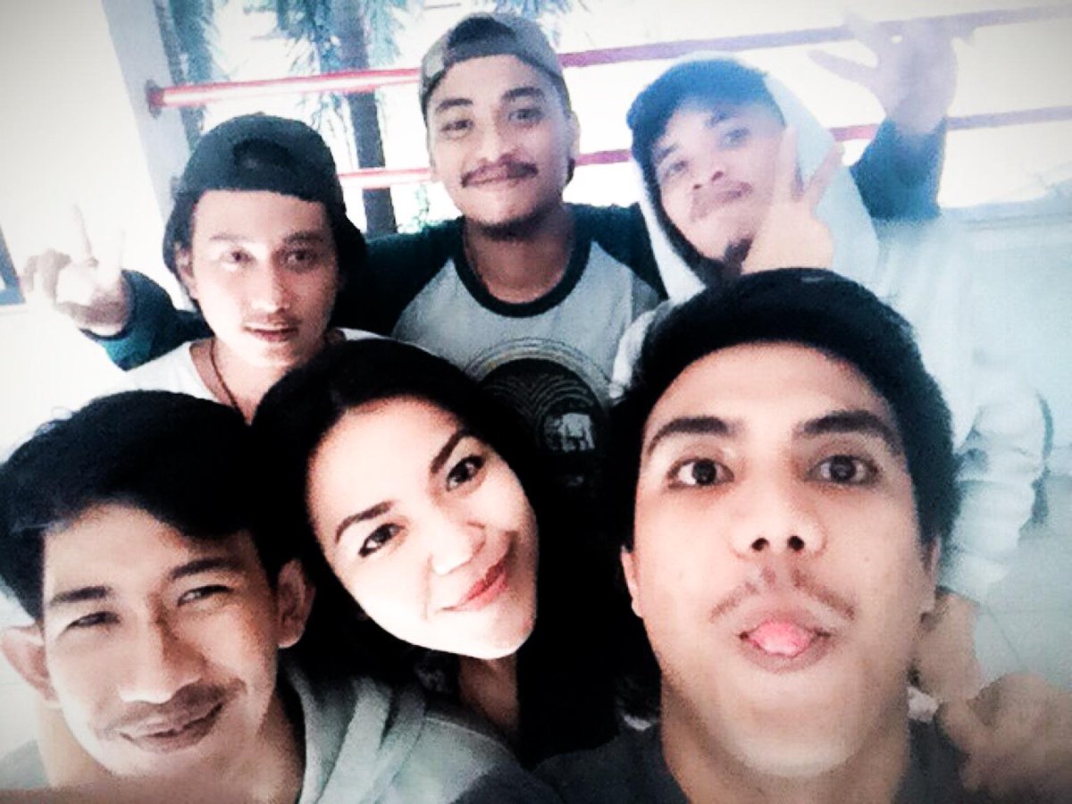 BM <a href="/aryasullivan/">arya mahesa fazrin</a>