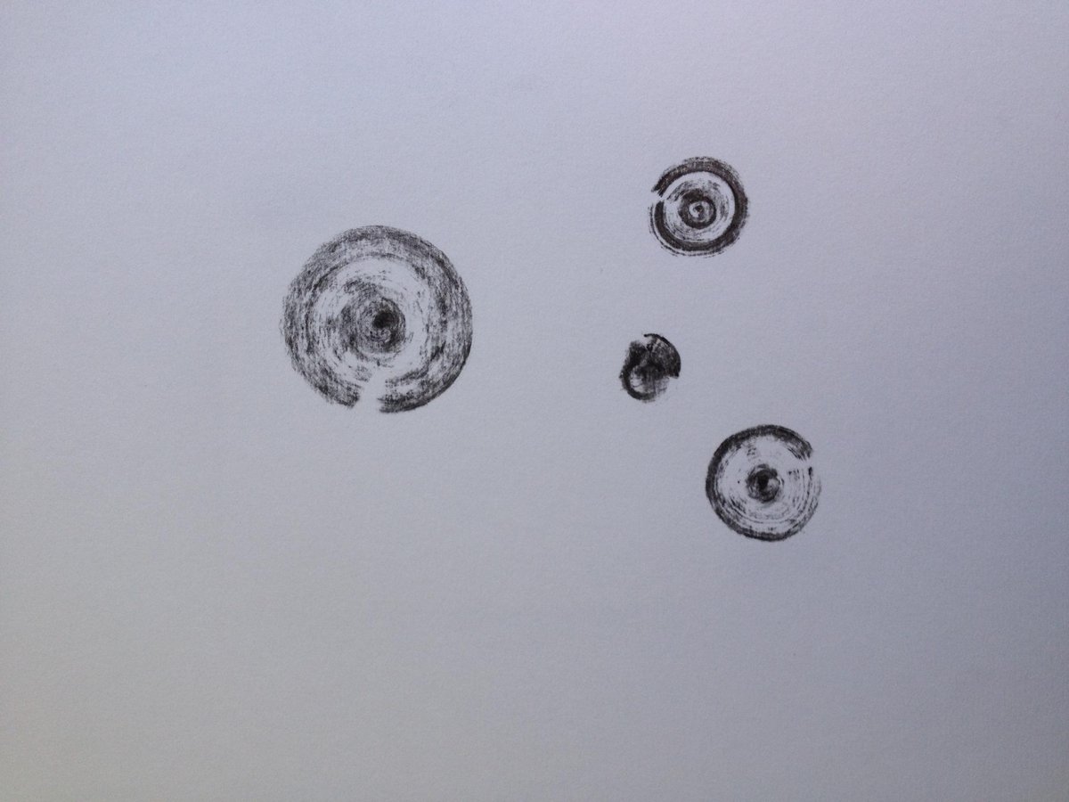 ftruscott's tweet photo. charcoal circles this time with image! @ProjectGallery1 @CURI0USPR0JECTS #thinkingdrawing http://t.co/vUHQhHrz3h
