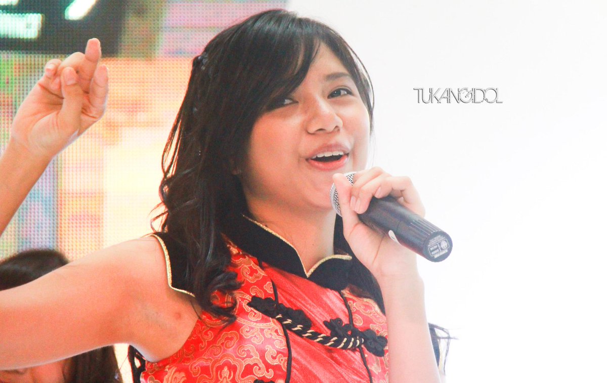 tukangidol's tweet photo. Rachel @Rachel_JKT48 [HondaEvent] @Sharepict__48 @RachelJKT48_ID @RachelicstarID @Rachelicstar_FC @Sharepict48 http://t.co/U3Ezzdfdbx