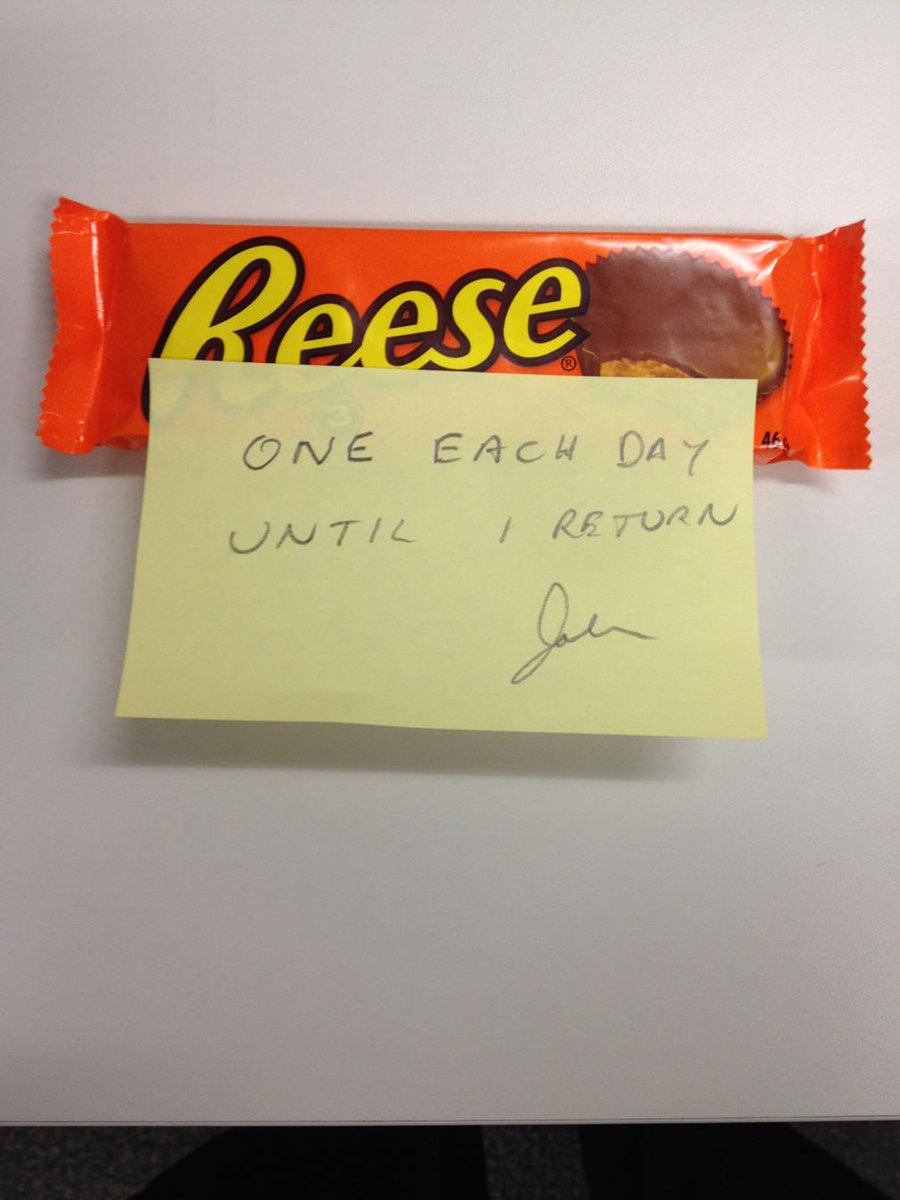michaelunan's tweet photo. @ReesesPBCups -colleague goes away for 3 days and leaves this on my desk before he goes-that's a true friend! http://t.co/BSeWbN7LVL