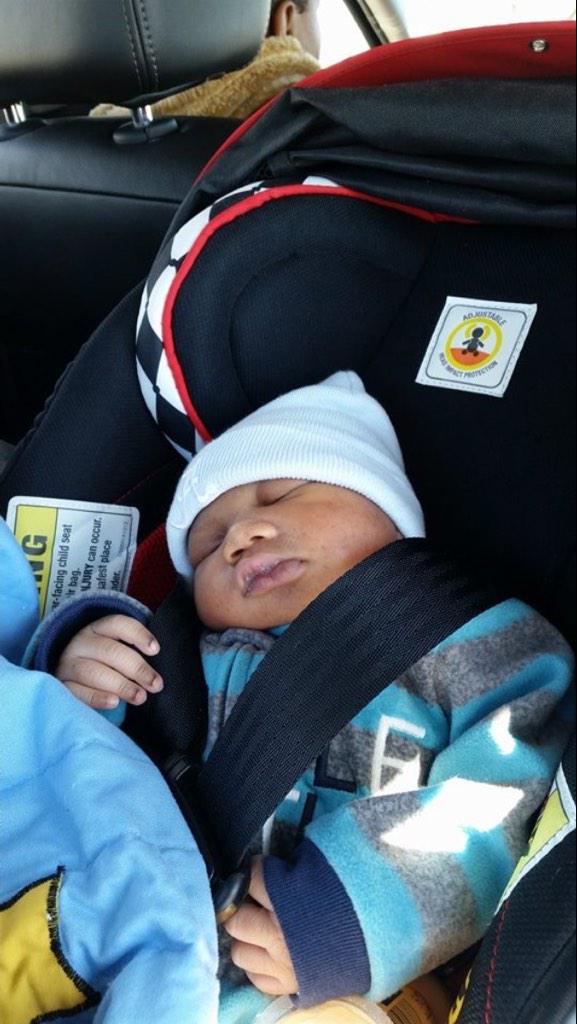 Tre_Dixon's tweet photo. The love I have for this lil boy is unreal #LilCarter http://t.co/CykE9i3PbB