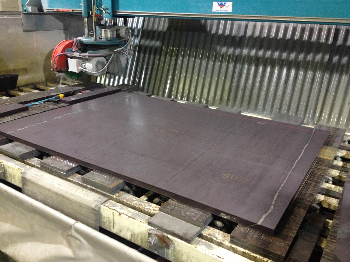 SlateWorktops's tweet photo. Making an island worktop for a client in @welshslate Penrhyn Heather. Veins matched giving the appearance of 1 piece http://t.co/xLCK8U0ef4