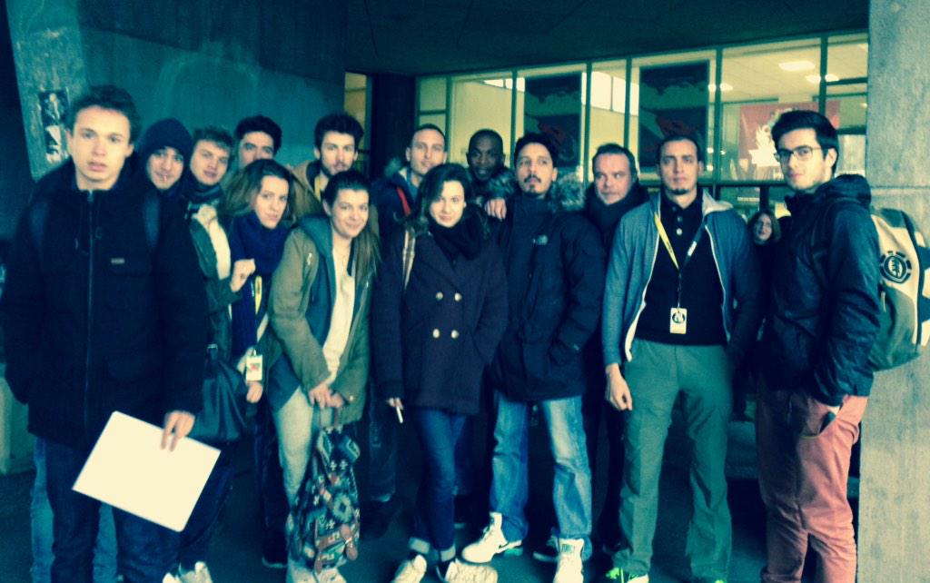 Camdlzn's tweet photo. Gros big up aux acteurs ! Coup de cœur du festival : Le dernier des céfrancs. #BonneMarrade #ClermontFF15 #CreaNum http://t.co/WhGefyTtno