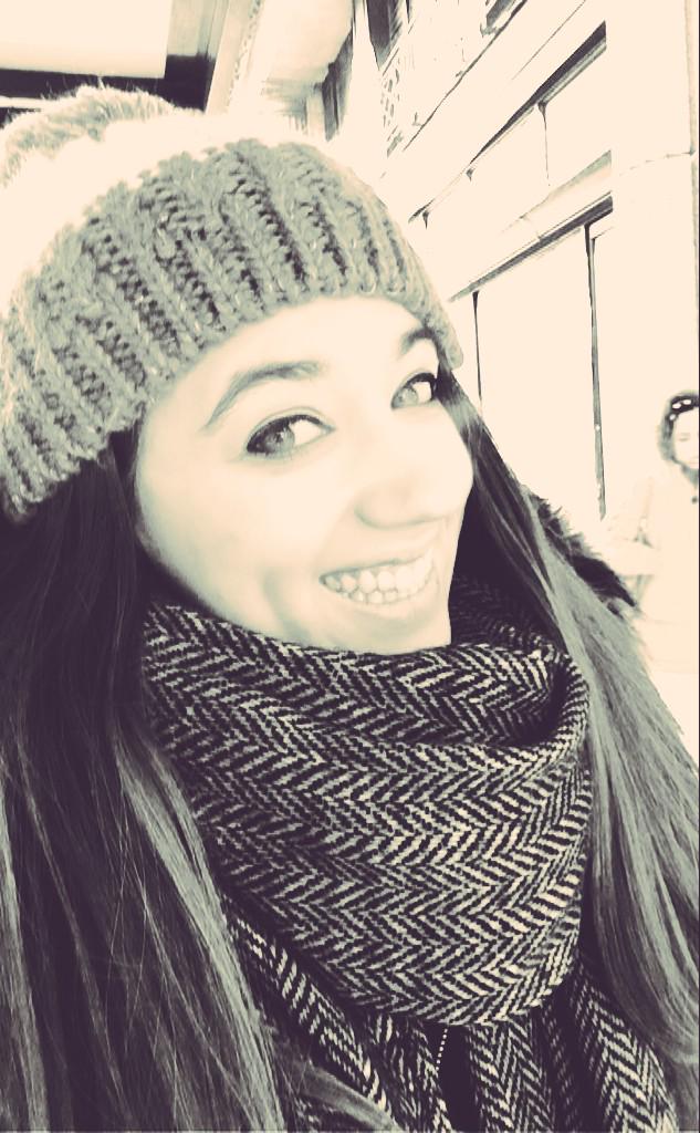 aramaTT7's tweet photo. Tengo mi sonrisa lista para cuando te vea ;) http://t.co/G2niP1mNqy
