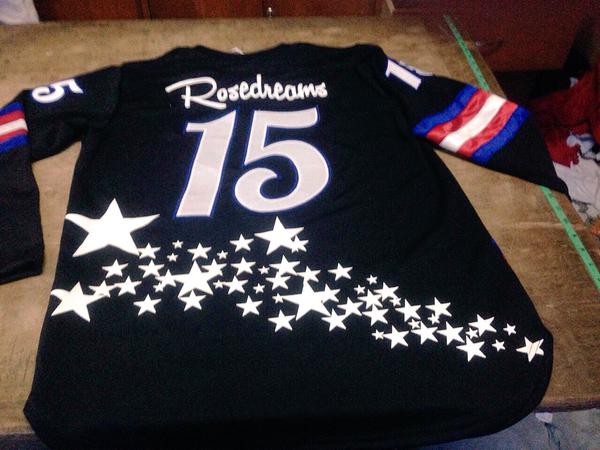 TyroneBriggs's tweet photo. LIMITED #THIRST4SI #SPRITESWEEPS #ALLSTARWEEKEND #ROSEDREAMS JERSEY!!! #SI #WAWG LETS MAKE THE NEXT 10 DAYS SPECIAL http://t.co/SrCur368qc