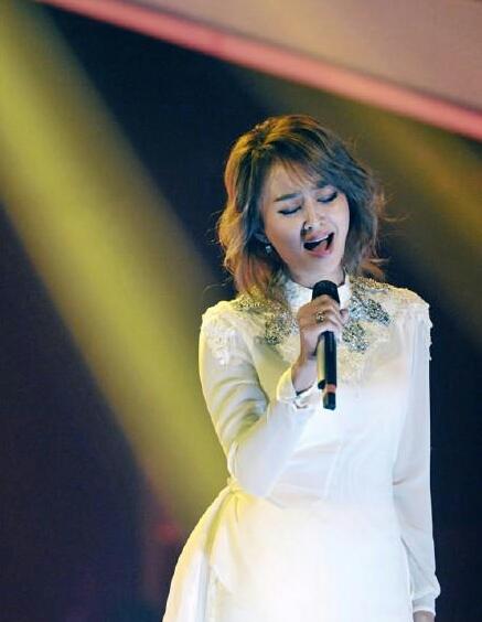 Hyolyn1_sistar's tweet photo. #ImSinger3 😘 http://t.co/o9GOIJLbjq
