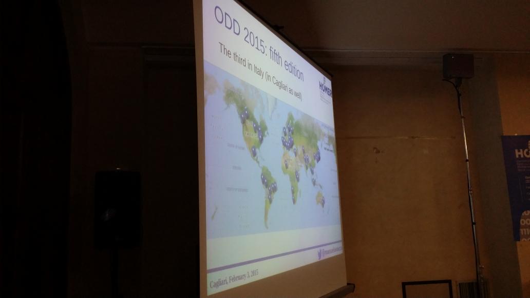gbgallus's tweet photo. @ManuelaVacca introduce l'#opendataday a #Cagliari. #homerproject http://t.co/qSSPicECB1