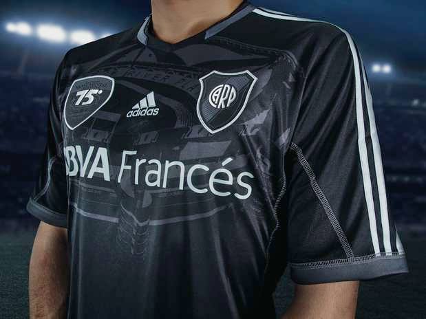 GustavoPiccini's tweet photo. Vamos RIVER!!! El viernes hay que ganar y demostrar buen juego, ni mas ni menos... http://t.co/YRpjc89P0w