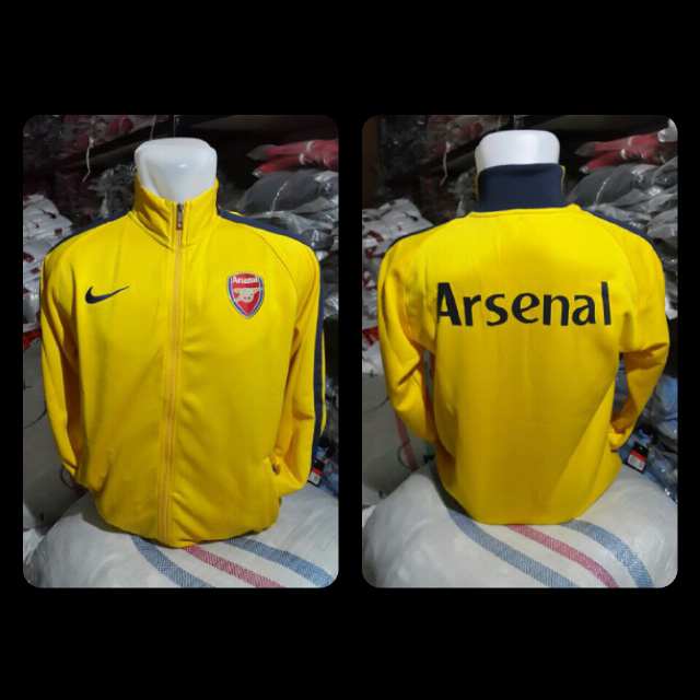 ADA_JERSEY's tweet photo. SALE Jaket Arsena Puma &amp; Nike 125rb/pcs. Grade Ori. SMS/WA 085718252003 - BBM 7D928769 http://t.co/mEnuxyL0pB