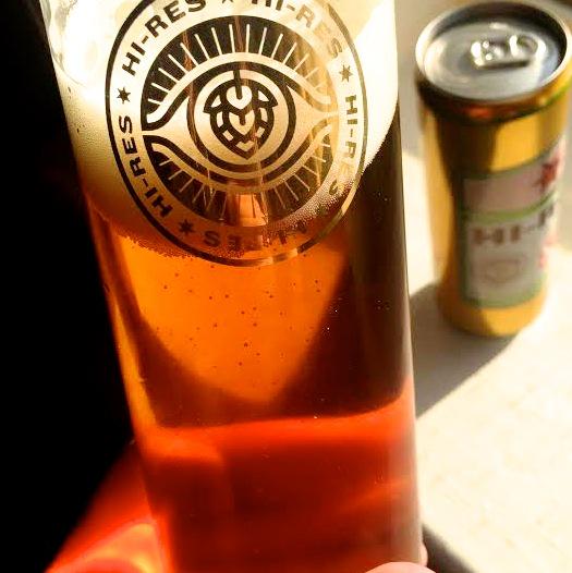 sixpoint's tweet photo. We spent the last year dialing in HI-RES with laser focus. How is this year's formulation tasting? http://t.co/pPZuGVw7LN