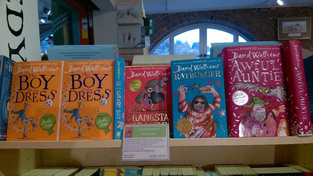 Rachel__Edgar's tweet photo. Fantastic trip to @7Stories today, spotted their @davidwalliams collection!#getwalliamstowestlane #walliamswhirlwind http://t.co/BIaWIipkY4
