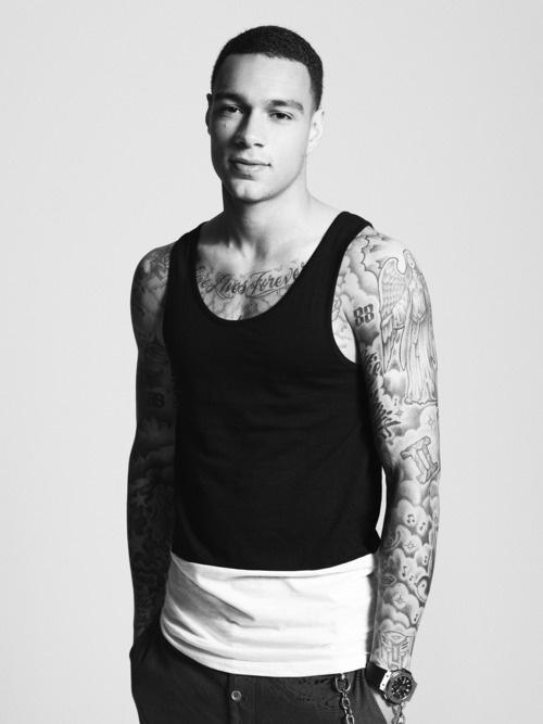  Happy birthday, Gregory Van der Wiel!  