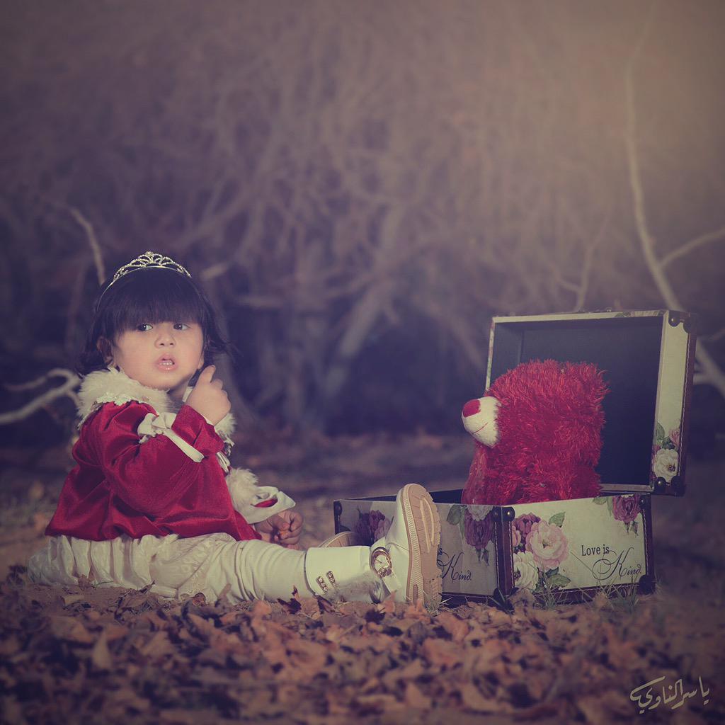 ALYass3R's tweet photo. .
.
حي المساء لا طل
من ناعس عيونك ! 
#سمو http://t.co/5HlGFMZbkn