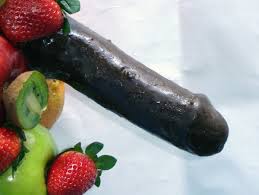 HeladoPolonga's tweet photo. @victoria_mvz @agustinaarriaga Para vos tenemos el nuevo sabor chocolate con frutas de estación.Veni que  te lo damos http://t.co/TR7Y7Ho5ED
