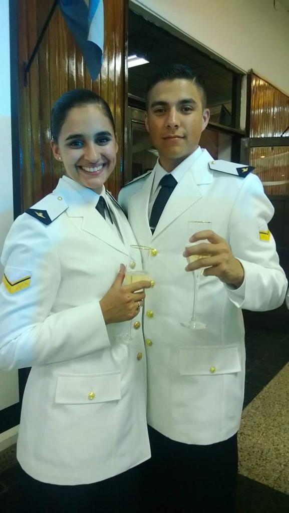 solperlas's tweet image. Mas del egreso