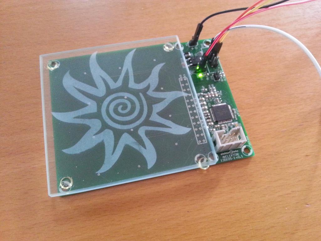 Elektor's tweet photo. Twelve-pad capacitive #qtouch keyboard finished @atmelavr Soon in #Elektor http://t.co/t3X6O4Z5jZ