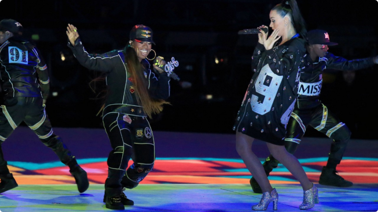 YourEDM's tweet photo. .@MissyElliott Will Be Featured On A Remix of @Skrillex and @Diplo's Single http://t.co/c4BdmjkG2n http://t.co/Na0b22dhQM