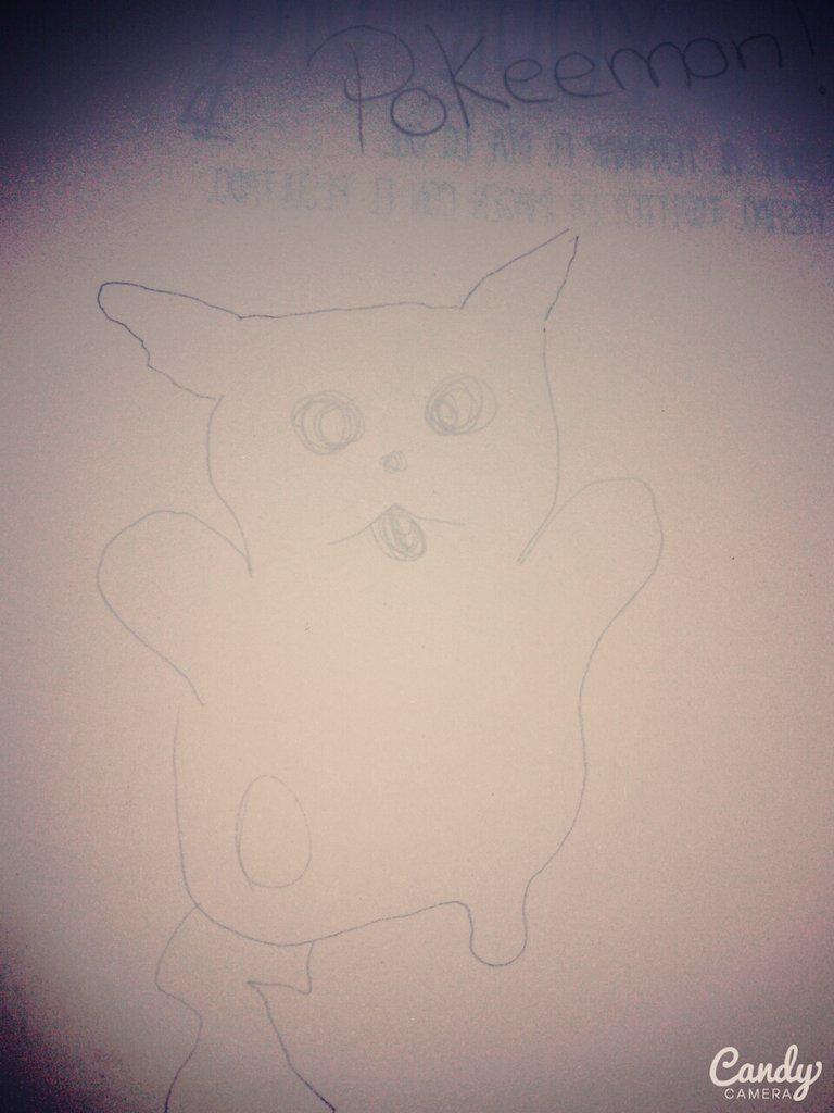 retotrollrubius's tweet photo. Un pookemon chuchurrio despues de estar 2 minuutos dando vueltaas! http://t.co/v9mSgH2PKP