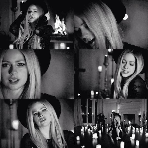 theabbeydiaries's tweet photo. esse vai hitar #ExcitedForGYWYLVideo http://t.co/KgzF2bVYai