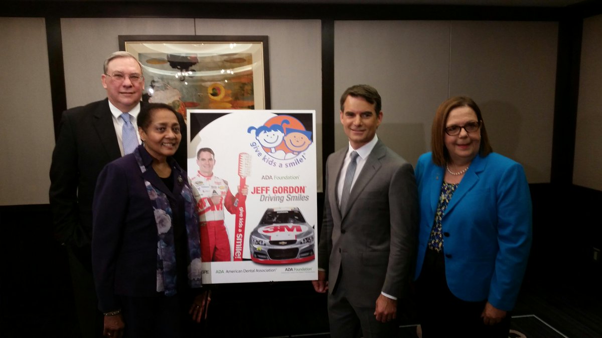 MT <a href="/amerdentalassn/">ADA</a>: ADA team's up to promote #GKAS!