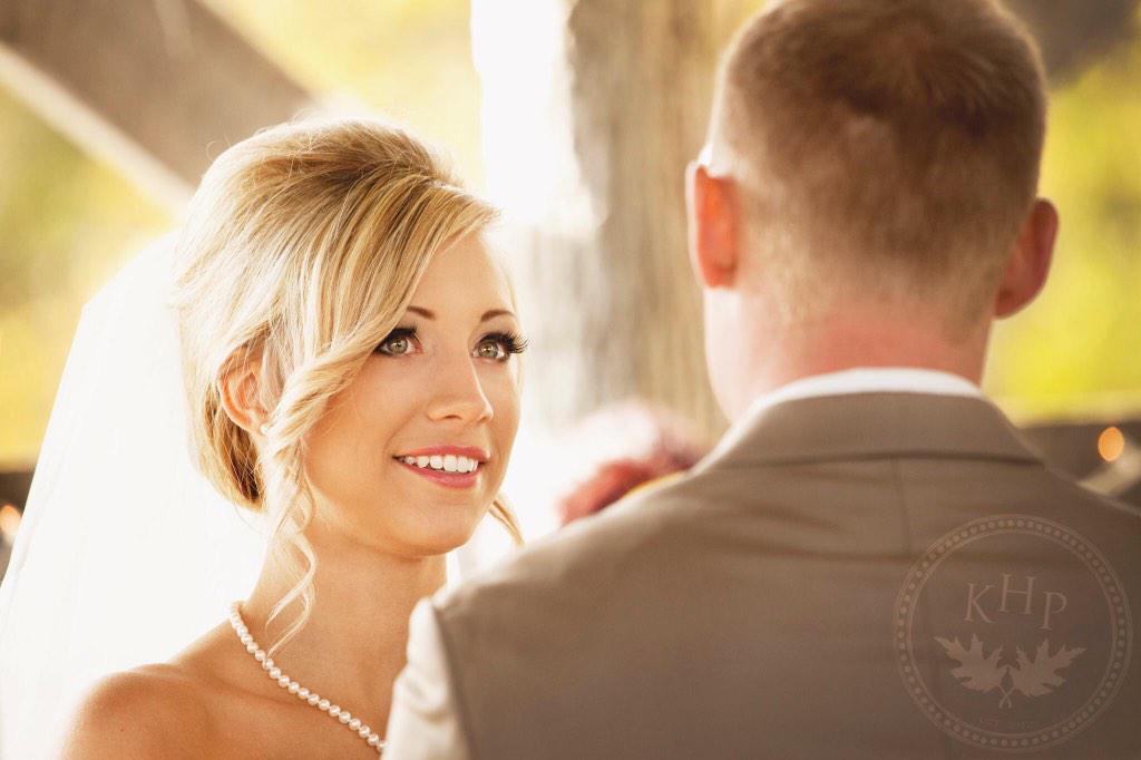 KaehlerHope's tweet photo. interested in having Kaehler Hope Photography take your wedding photos this season let us know asap! #fillinupfastπ http://t.co/JFcIy2173L