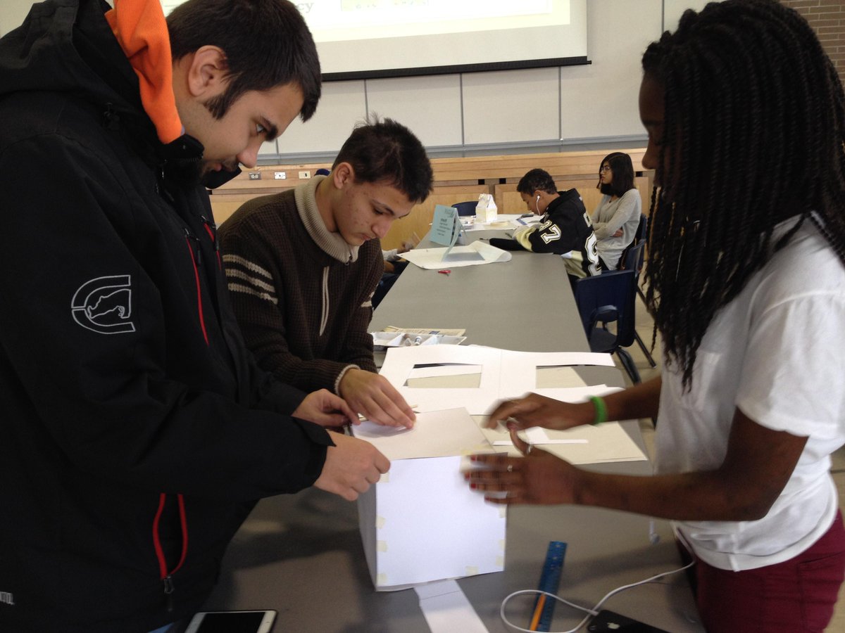 DSSS_Visual_Art tweet media