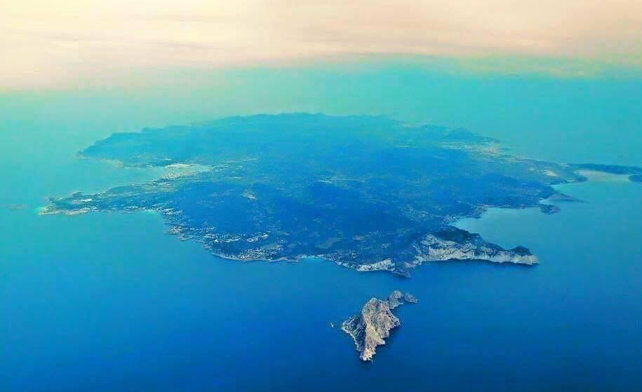 IbizaClubNews's tweet photo. The island of dreams! #Ibiza http://t.co/bNhTPhIA6t