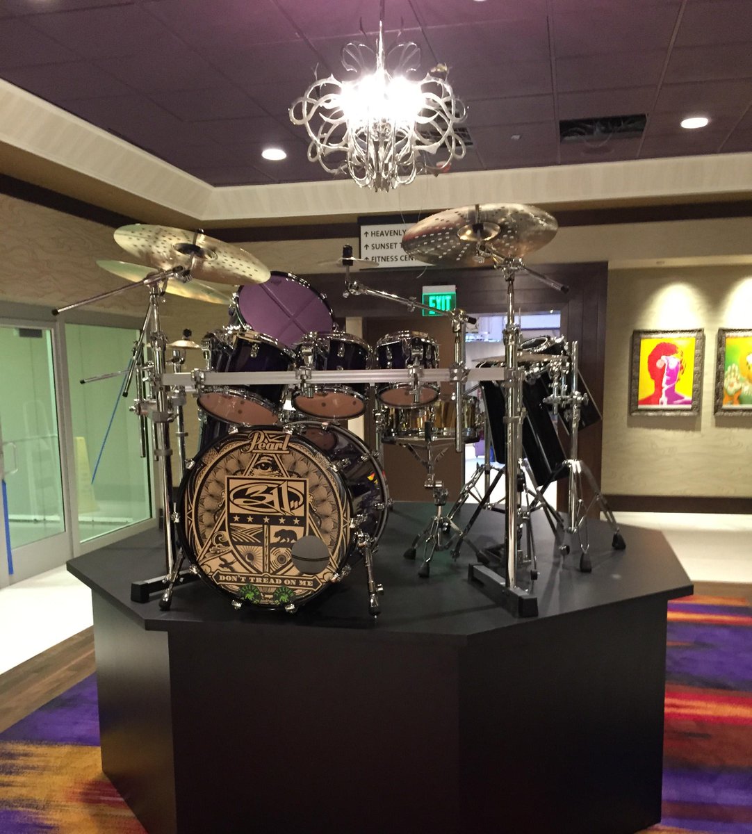 PearlDrumCorp's tweet photo. You can now see Chad Sexton's @311 Reference Series kit displayed at the new @HardRock in Tahoe. http://t.co/GvAvUqkSOb