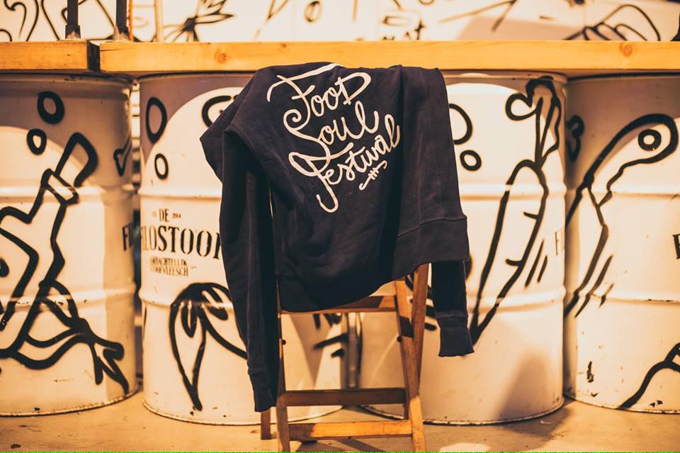 Sweaters bestellen?? SOON!!