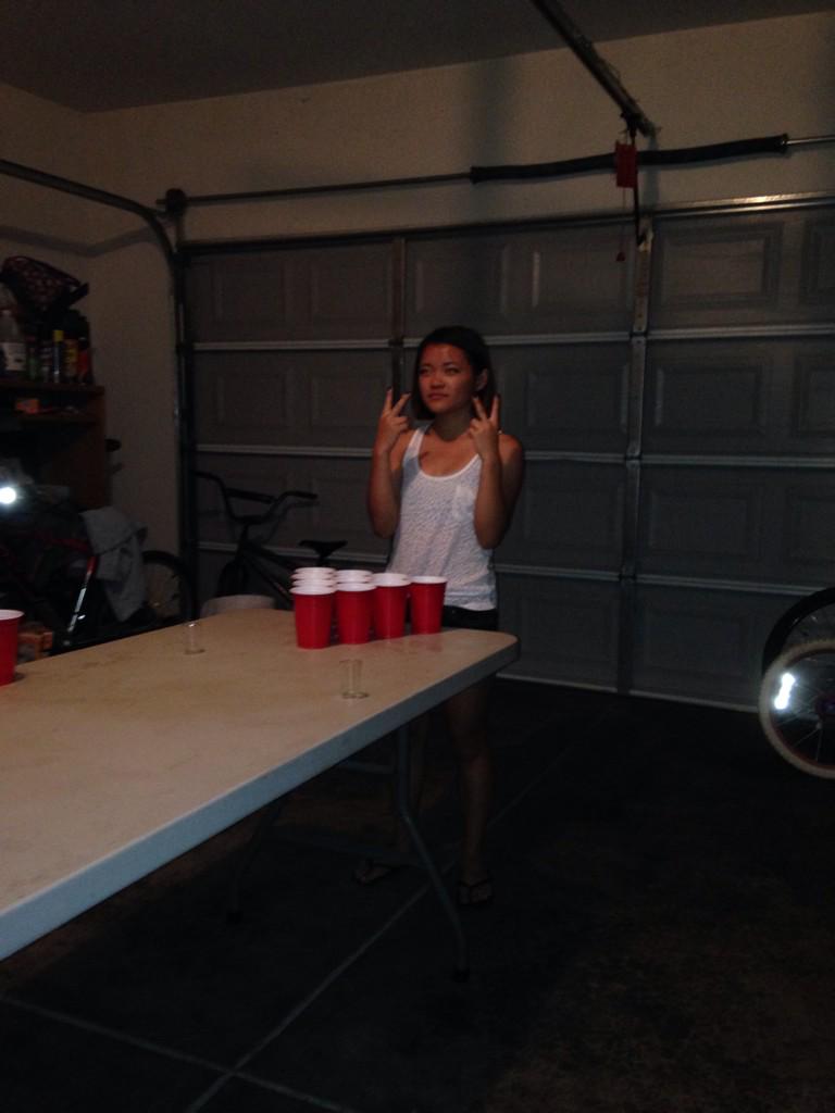 sabbyrobinson's tweet photo. Happy Birthday!!! @_stephalopolis #leggoals #pongmaster http://t.co/iJp6m5iMMn