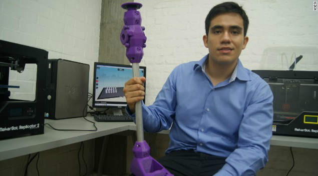 CNNEE's tweet photo. Un colombiano busca revolucionar el mercado de las prótesis 3D con almidón de maíz http://t.co/ccOI3lo8kF http://t.co/Ix8tKDbMFV