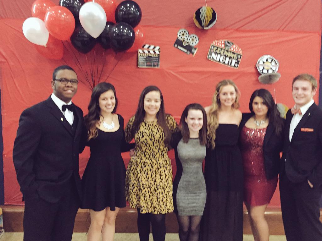 zeta_utoledo's tweet photo. Having a great time at @UTStudentGala @utoledoprssa http://t.co/ygkFRxx7xl