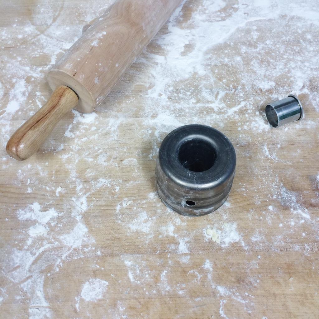 bogartsdoughnut's tweet photo. Just a few tools from our toolbox. #doughnuts #donutmakers http://t.co/L3sT2CPYhQ