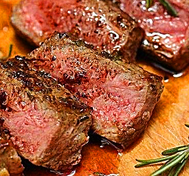 JuneRecipes's tweet image. Yummy steak