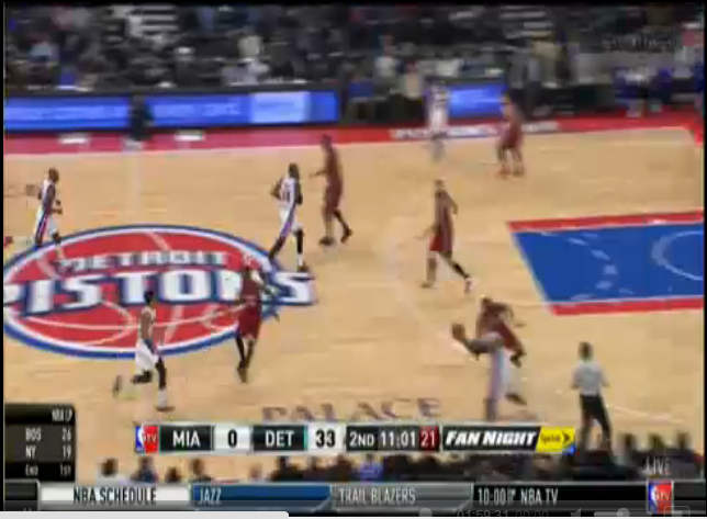 B89lOIZIQAMJC5_.png:large