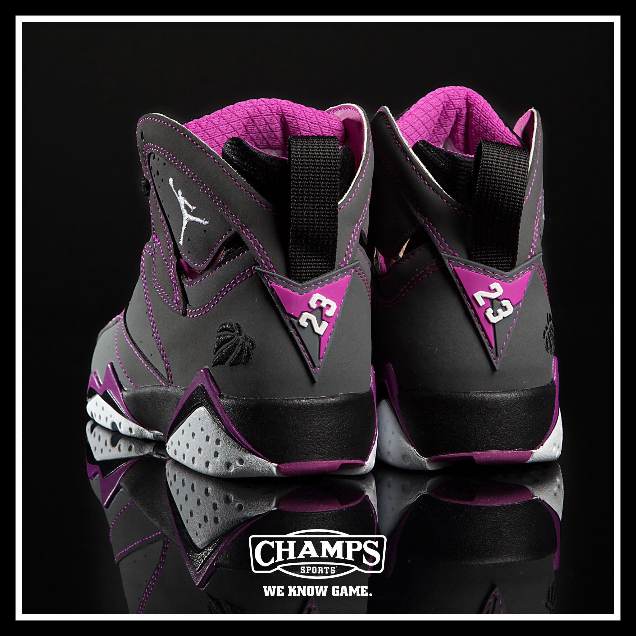 champs sports jordan shoes