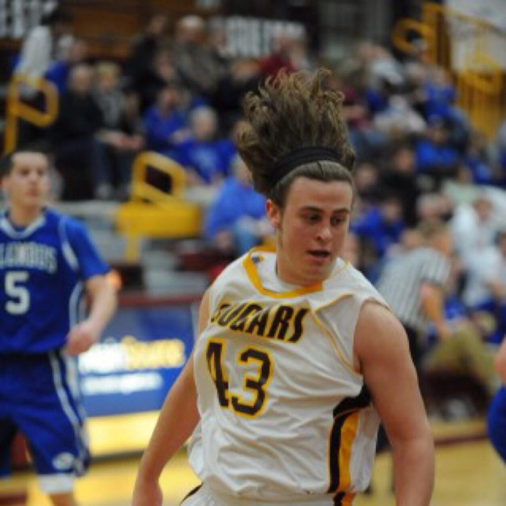 _TeamSplash's tweet photo. Coaches Profile:the man, the myth, the legend…@crazy_bazy. His long hair and defensive mindset make him a great coach http://t.co/Ygfh6JHgT6