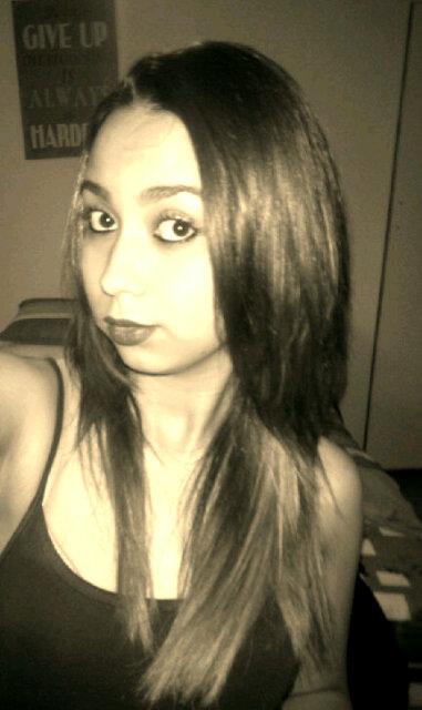 JessicaCoetzer's tweet photo. Pre-party #selfie http://t.co/w4OXt0Zzsr