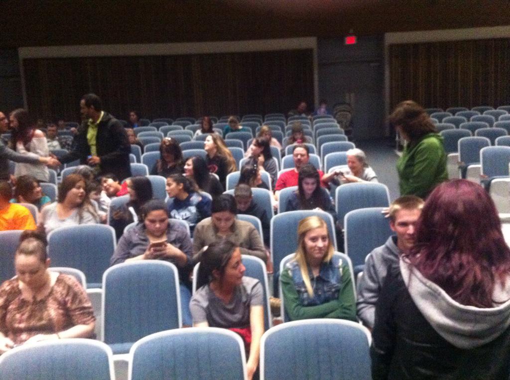 math_geek1234's tweet photo. Dvtalentshow half over. Great talent. Too close to call. Who will be the winner http://t.co/UDJUB5Q3VM