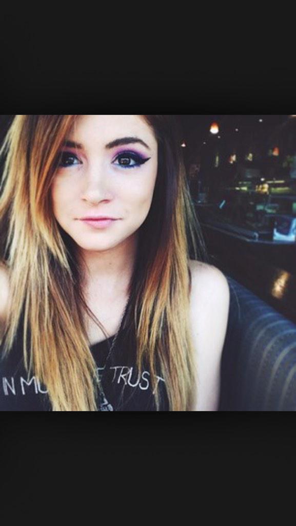 The319Princess's tweet image. Avi?