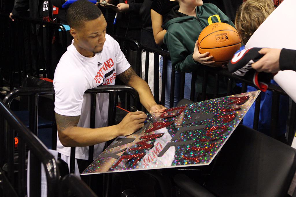 trailblazers's tweet image. Dame love the kids.