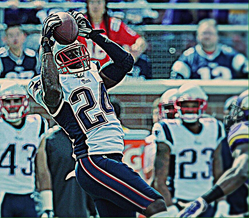 Athlete_flow's tweet photo. RT for Patriots
Favorite for Seahawks http://t.co/CmcRyf16tt