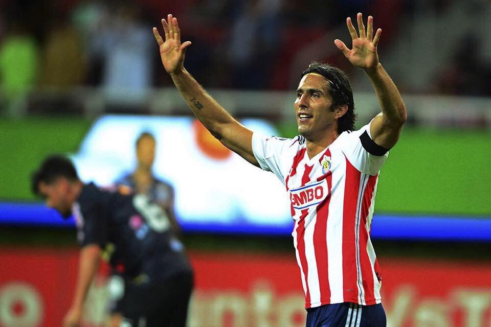 MauriTerrones's tweet image. Q buen gol de @DeNigris9 👍hermoso el gol por eso eres mi ídolo @DeNigris9 a meter mas goles #idólo #JuntosVsTodo