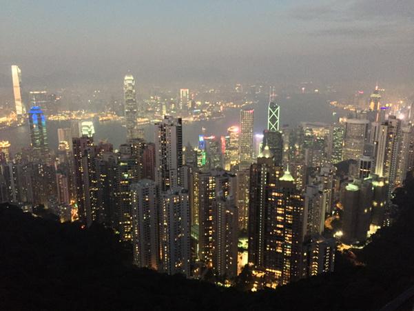 Le_Coop's tweet photo. HKG night http://t.co/bRnaqYyevJ